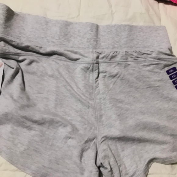 Active Shorts - Picture 2 of 2